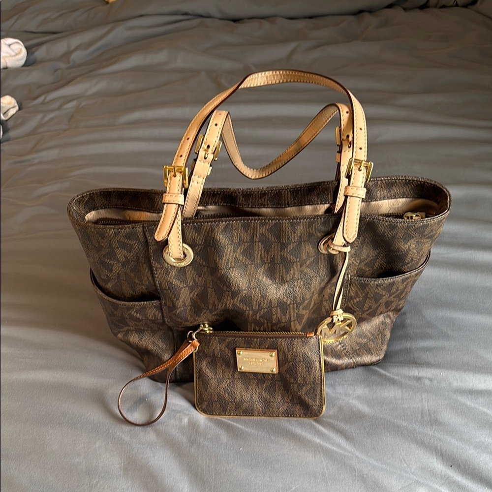 Michael Kors Brown Tote Bag with Wristlet